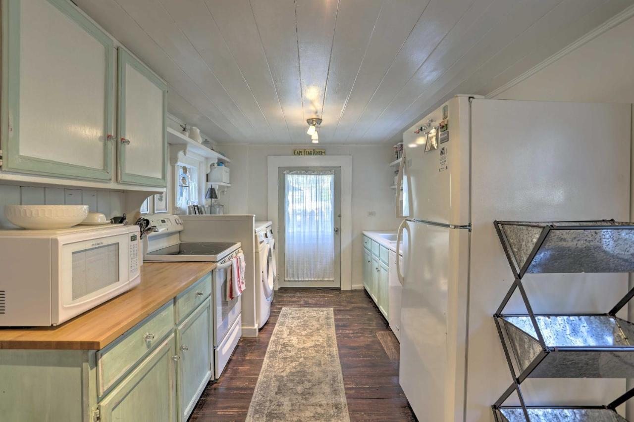 Coastal, Walkable Home In Historic Southport! Exterior foto