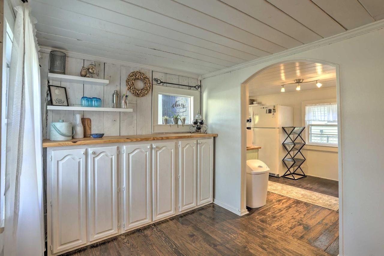 Coastal, Walkable Home In Historic Southport! Exterior foto