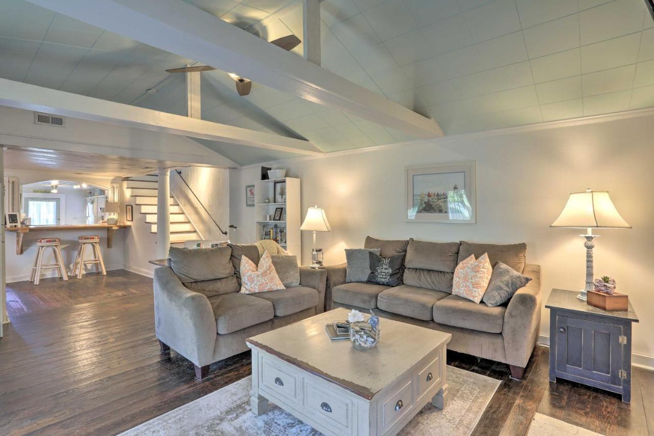 Coastal, Walkable Home In Historic Southport! Exterior foto